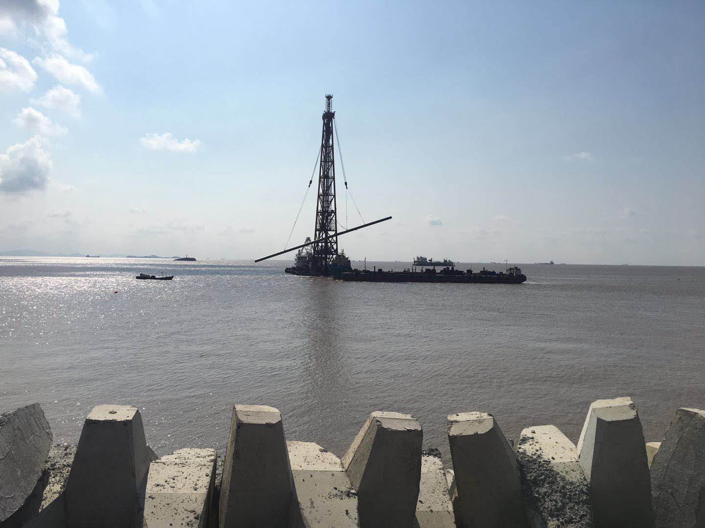 中國鐵建港航局集團(tuán)有限公司浙江石化魚山碼頭一期工程項目樁基